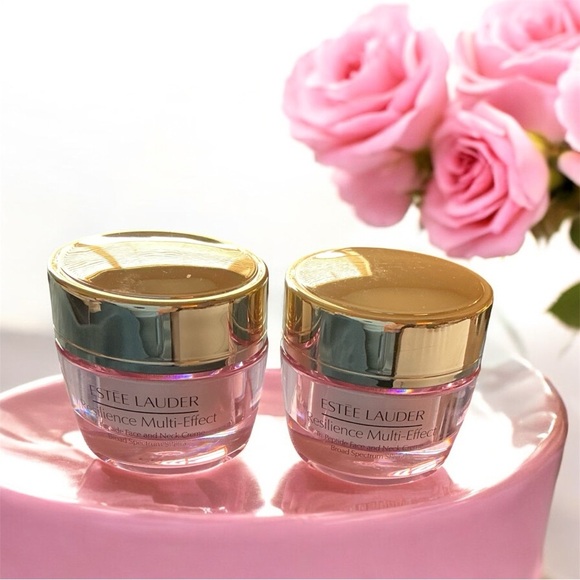 NEW-Resilience Multi-Effect MoisturizerTri-Peptide Face and Neck Creme-15ML - Picture 3 of 7